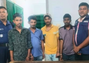 সোনারগাঁয়ে ইয়াবা ও হেরোইনসহ গ্রেফতার ৪