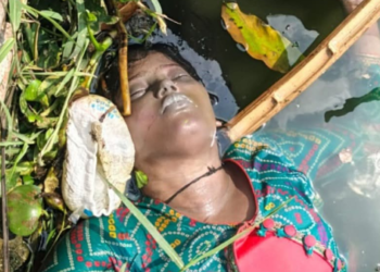 কাঁচপুরে দিঘি থেকে অজ্ঞাত নারীর লাশ উদ্ধার