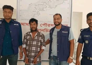 আমতলীতে ভাগ্নিকে ধর্ষণের অভিযোগে খালু গ্রেপ্তার