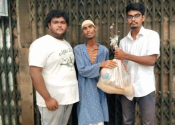 আমতলীতে ঈদুল আযহায় ক্যান্সার রোগী ও দরিদ্র পরিবারের পাশে স্বপ্নছোঁয়া