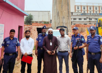 বন্দরে দুই ইটভাটায় সোয়া ২ লাখ টাকা জরিমানা,