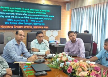 “পশু জবাইয়ের পর বর্জ্য নির্দিষ্ট স্থানে ফেলতে হবে” জেলা প্রশাসক