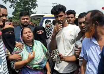 সোনারগাঁয়ে অটোরিক্সা চালকের হত্যার প্রতিবাধে মহাসড়ক অবরোধ