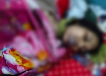 বন্দরে ধরণায় নারী স্বাস্থ্যকর্মীর ঝুলন্ত মরদেহ উদ্ধার