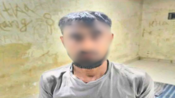 সিদ্ধিরগঞ্জে কিশোরীকে ধর্ষন চেষ্টায় ফারুক গ্রেপ্তার