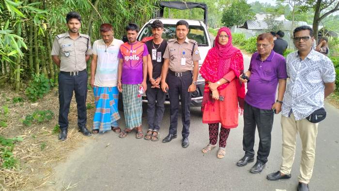 বকশীগঞ্জে ভ্রাম্যমাণ আদালতের অভিযানে ৩ মাদকসেবীর কারাদণ্ড