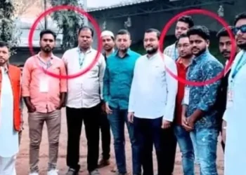 পুলিশের চোঁখে কাঠের চশমা! ফতুল্লায় প্রকাশ্যে স্বেচ্ছাসেবকলীগ নেতা বিল্লাল