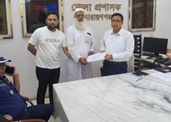 ফতুল্লার কাঠেরপুলের বহু অপকর্মের হোতা সোহেলের বিরুদ্ধে স্মারকলিপি প্রদান