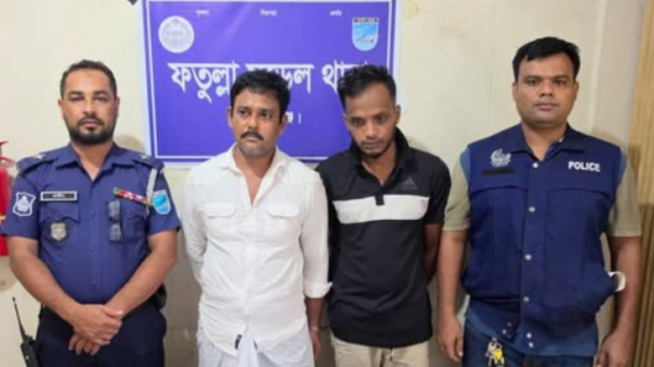 ফতুল্লায় দেড় হাজার ইয়াবাসহ গ্রেপ্তার ২
