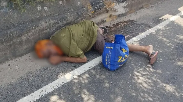 ফতুল্লায় পুত্রকে দেখতে এসে ট্রাকচাপায় বাবার মৃত্যু