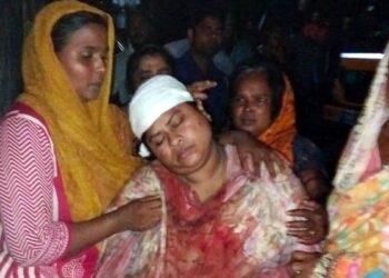 লক্ষীনারায়ণ কটন মিলের খালি জমি ভরাটকে কেন্দ্র করে হামলা, নারীসহ আহত ৩