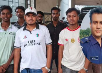 ফতুল্লায় এএসআই হামিদ খানকে বহালের দাবিতে ‘জুলাই যোদ্ধাদের’ আবেদন