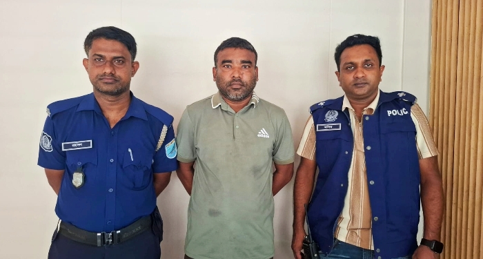 ফতুল্লায় ১২ মামলার আসামি কালা জসিম গ্রেফতার