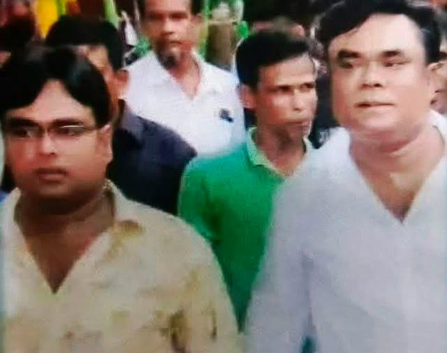 সস্তাপুরে জুয়েল ও মজিবরের নির্দেশে ভূমিদস্যুদের বাড়ী দখল! থানায় অভিযোগ