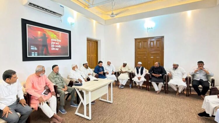 ১১ দলীয় জোটের রাষ্ট্রপতি প্রার্থী কর্নেল (অব.) অলি আহমেদ