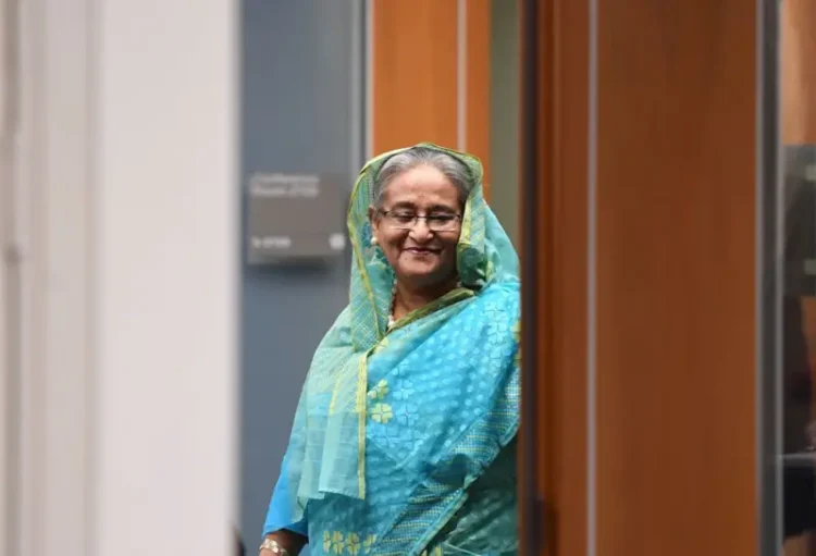 শেখ হাসিনার দেশে ফেরার কী কী পথ খোলা আছে?