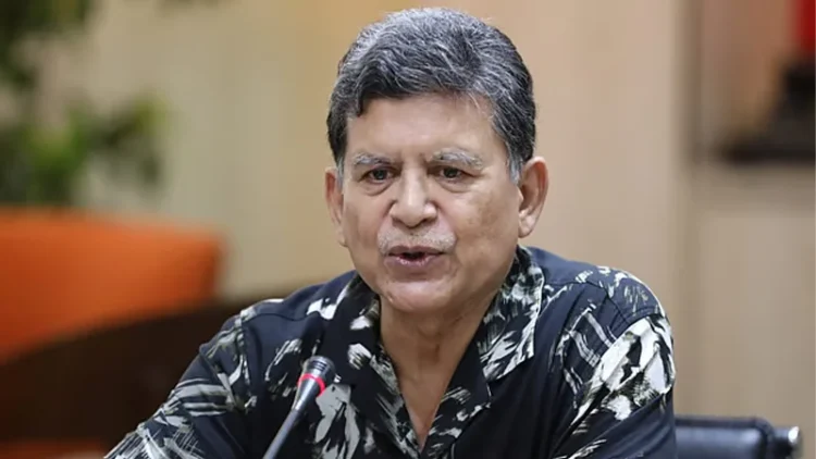 অন্তর্বর্তী সরকার তরুণদের ক্ষমতার লোভ শিখিয়েছে: হোসেন জিল্লুর