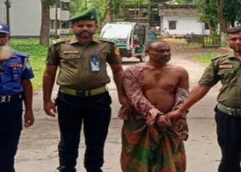 বকশীগঞ্জ স্বাস্থ্য কমপ্লেক্স মসজিদের দানবাক্স ভাঙার অভিযোগে যুবক আটক
