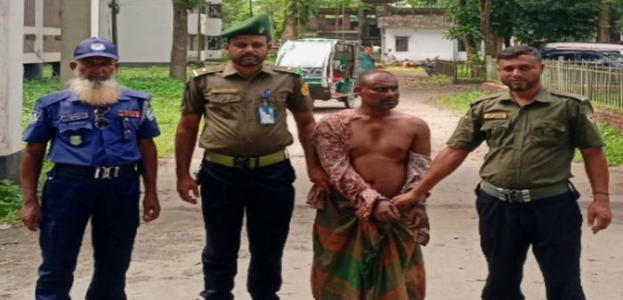 বকশীগঞ্জ স্বাস্থ্য কমপ্লেক্স মসজিদের দানবাক্স ভাঙার অভিযোগে যুবক আটক