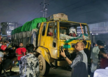সোনারগাঁয়ে ট্রাকের ধাক্কায় পোশাক শ্রমিকের মৃত্যু