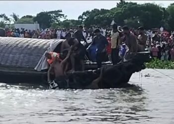 মেঘনা নদীতে গোসলে নেমে জমজ দুই ভাইয়ের মৃত্যু, নিখোঁজ-১