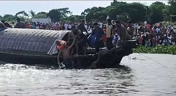 মেঘনা নদীতে গোসলে নেমে জমজ দুই ভাইয়ের মৃত্যু, নিখোঁজ-১