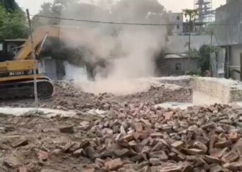 সোনারগাঁয়ে গ্যাস সংযোগ বিচ্ছিন্ন করে চুনা কারখানা গুড়িয়ে দিল তিতাস