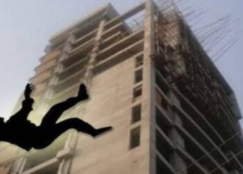 আমলাপাড়ায় নির্মানাধীন ভবন থেকে পড়ে নির্মাণ শ্রমিকের মৃত্যু