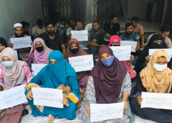 অনশন করে সহকারী শিক্ষক পদে নিয়োগ পেলেন ৪৪, বাদ ৭