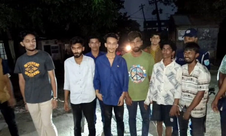 পুলিশের বিশেষ অভিযানে ২৪ ঘণ্টায় গ্রেপ্তার ১৪১