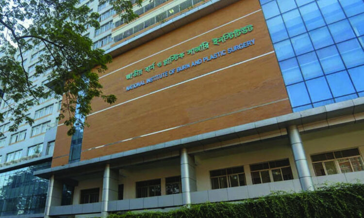 রূপগঞ্জে স্টিল মিলে আগুন, দগ্ধ ৪