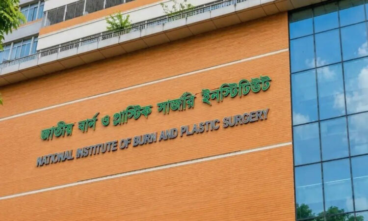 কাঁচপুরে গ্যাস সিলিন্ডার বিস্ফোরণ : দগ্ধ ৪ জনই না ফেরার দেশে